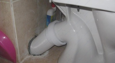 Замена гофры унитаза